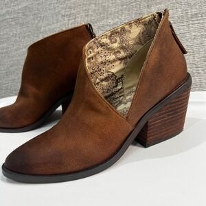 Band of Gypsies Tusk Ankle Booties Women 6 Brown Cutout Block Heel Boho Festival
